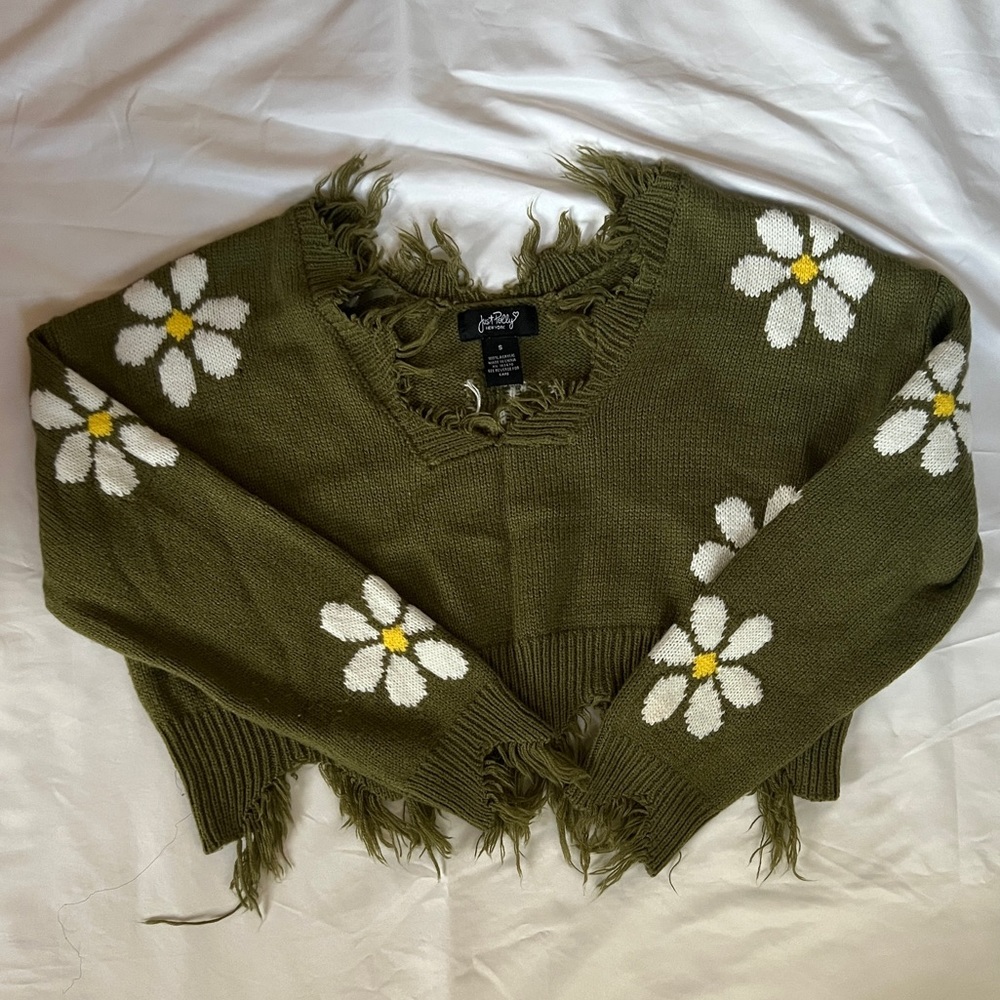Daisy Distressed Crop Sweater